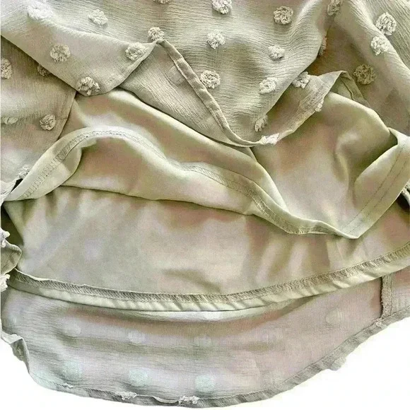 Blu Pepper Textured Flutter Sleeve Top, EUC, Dusty Mint, Size S - Picture 6 of 8